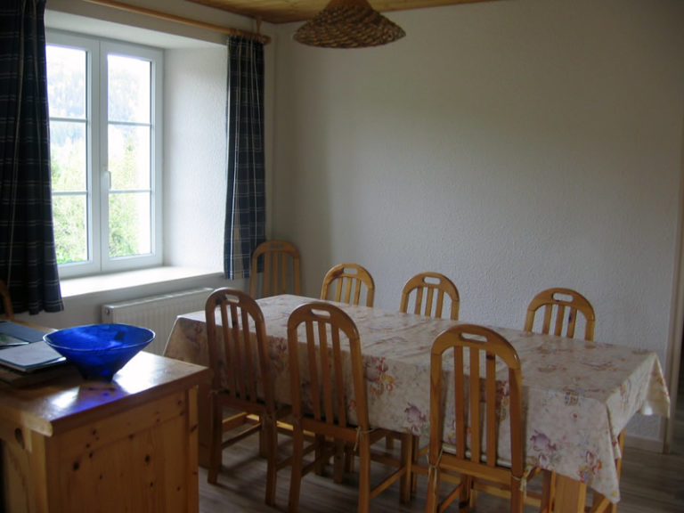APPARTEMENT - COMMUNE DE LAVAL LE PRIEURÉ_5