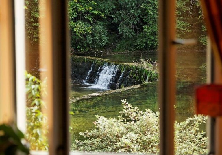 GÎTE DE GROUPE - LE MOULIN DE BELVOIR_8