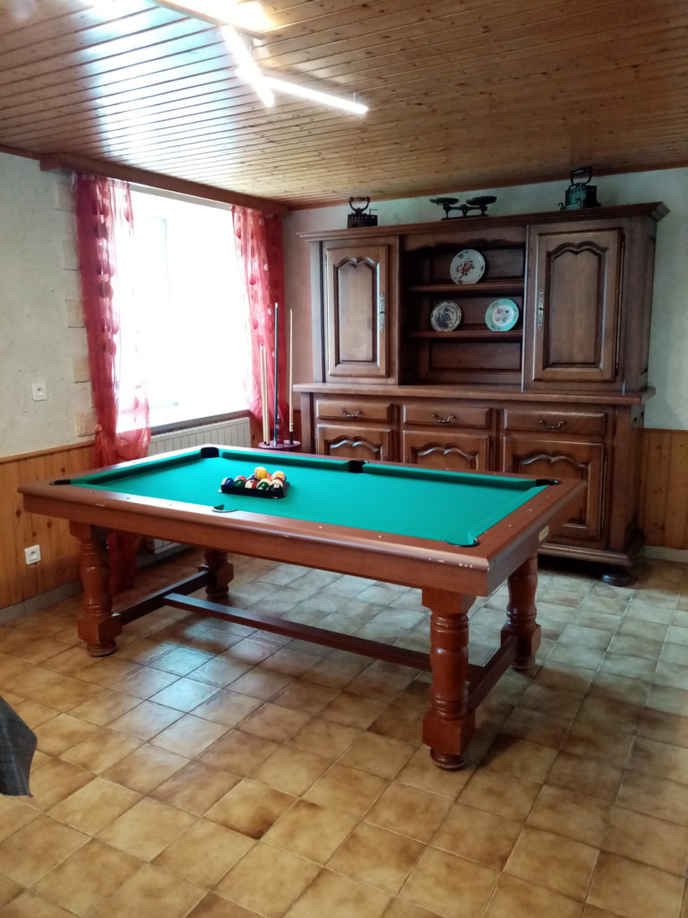 Salle à manger / Billard