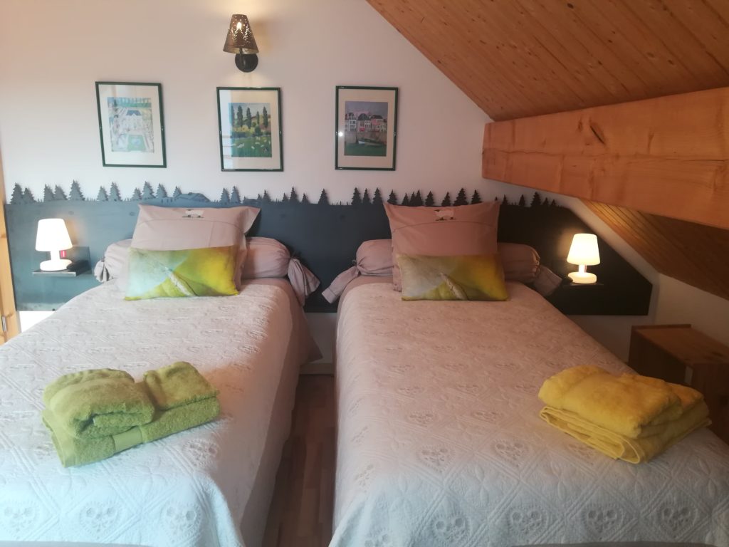 Chambre-2-1-5-scaled.jpg