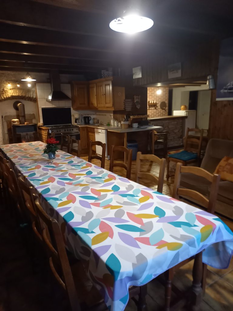Gitetaniere-battenas-varin