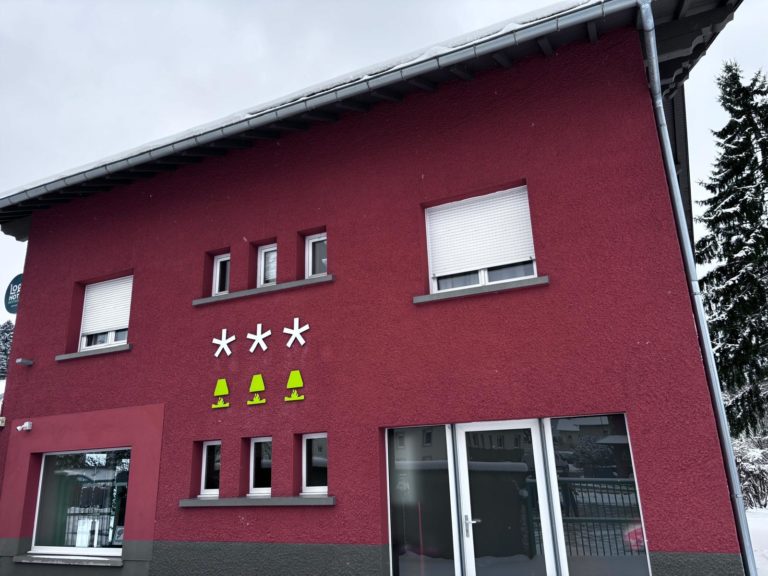 Hotel_perce_neige_bonnetage