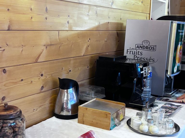 Hotel_perce_neige_bonnetage