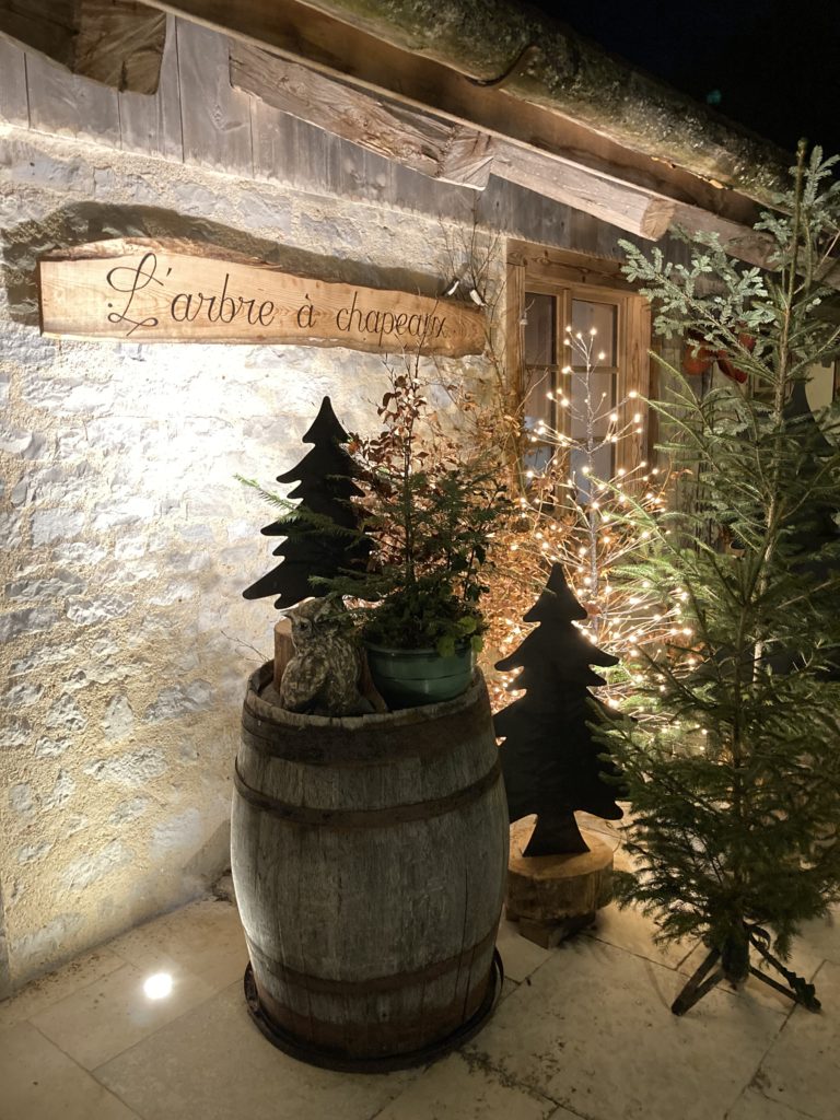 MAISON D'HÔTES - L'ARBRE A CHAPEAUX-Bientôt Noël...