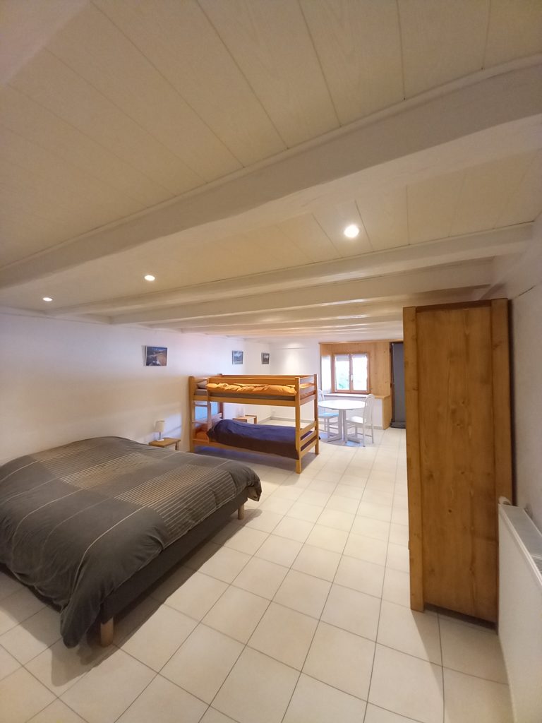 Gite-la-petite-cote-Villers-le-lac-chambre4