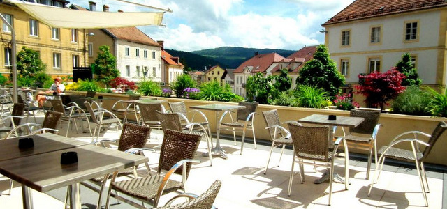 hotel-la-guimbarde-terrasse