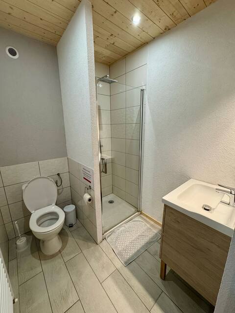 8e5f0010-b116-4fcb-b4e5-438d08914031